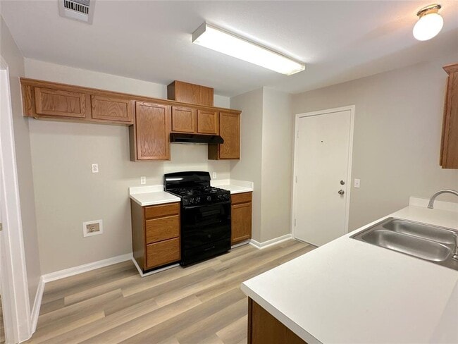 Photo - 5205 Coppermead Ln