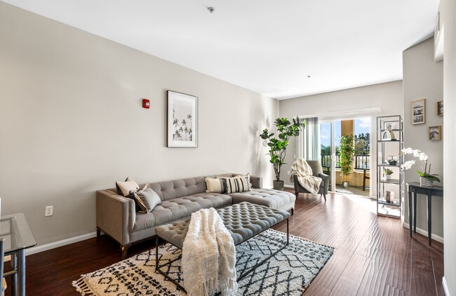 Sunland Gardens LLC
