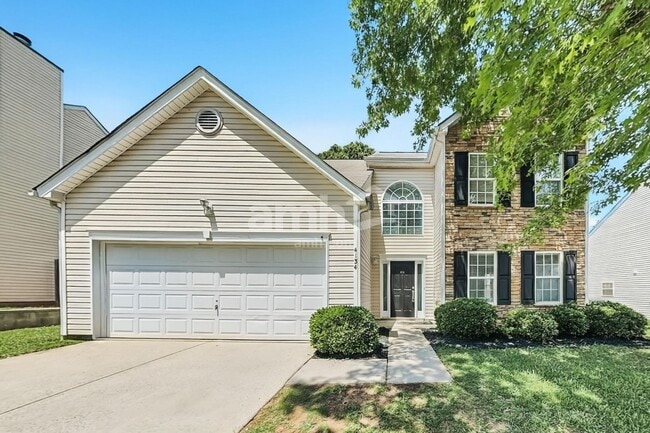 Building Photo - 4134 Robinwood Dr