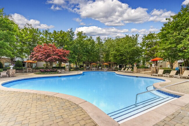 Photo - Tyvola Centre Apartments