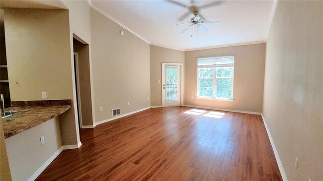 Photo - 10017 Courtney Palms Blvd Unit 304