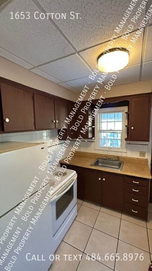 Photo - 1653 Cotton St