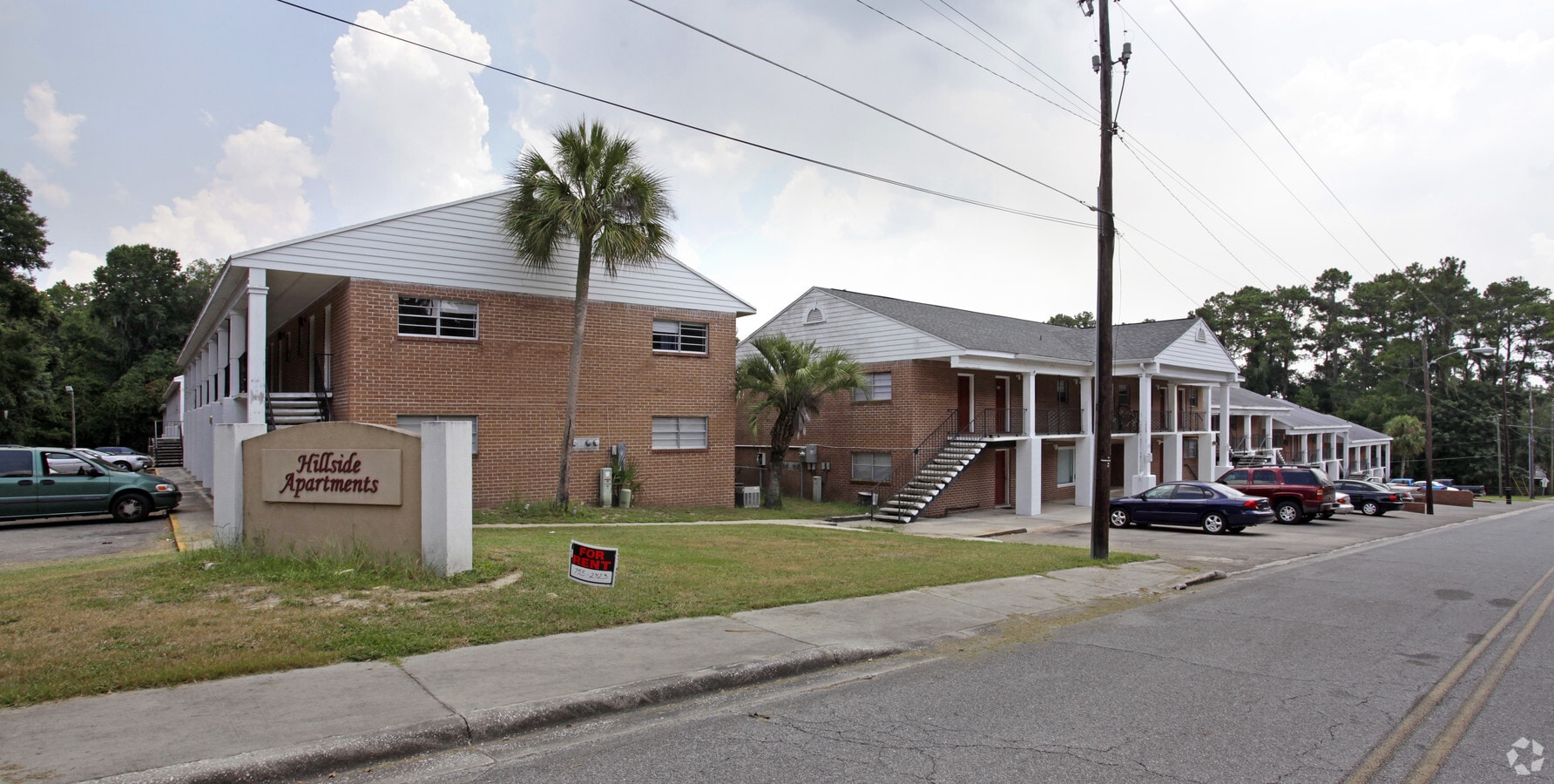 Photo - Hillside Apartments