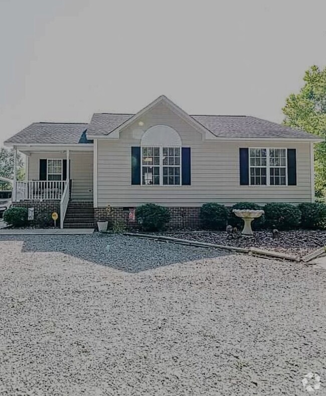 Building Photo - NEW LISTING , Don't Miss Out!!! Rental