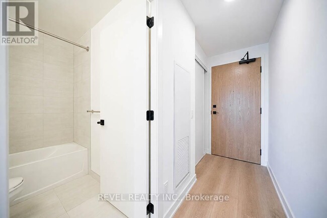 Photo - 33 Erie Ave Unit 406