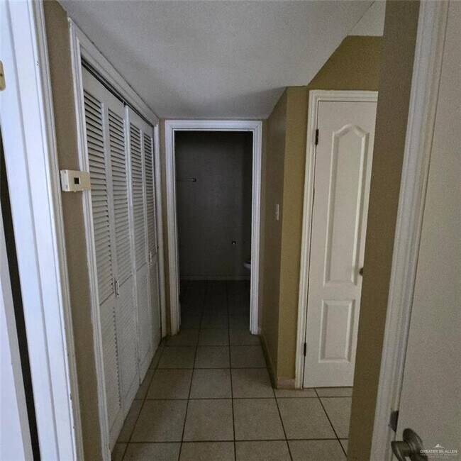 Photo - 12 S Bryan Rd Unidad 13