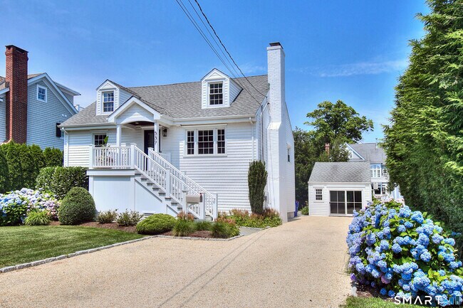 Photo - 537 Penfield Rd