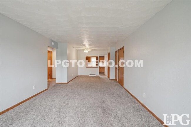 Photo - 3320 Arlington Ave Unidad 2