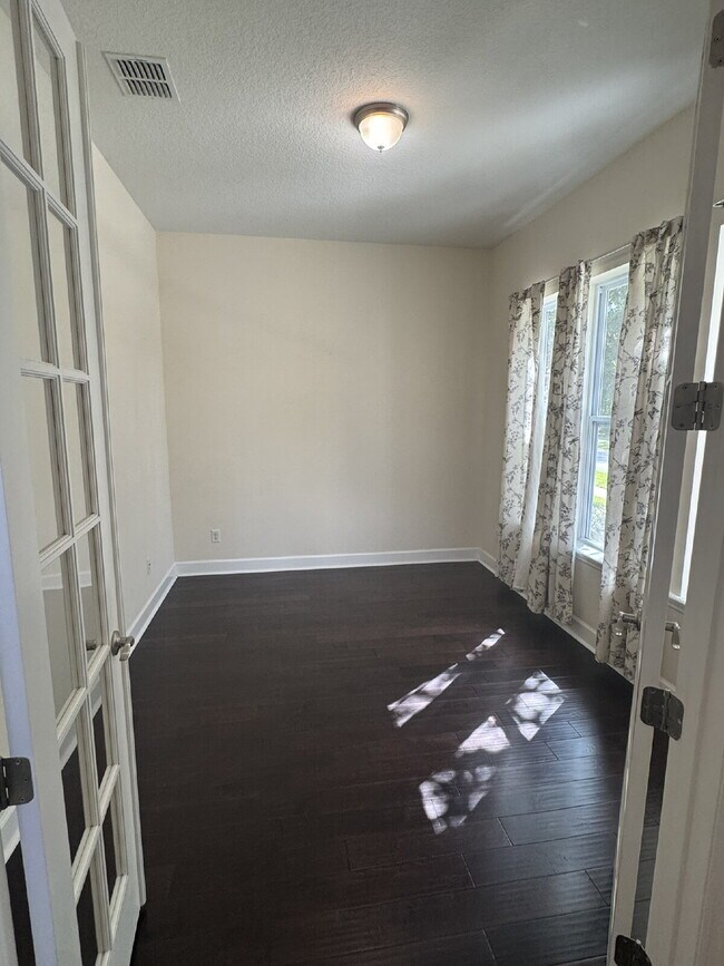 Photo - For Rent