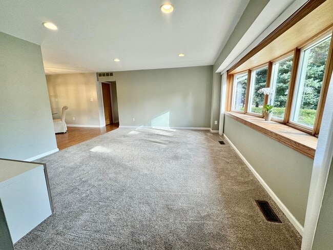 Photo - 24461 Willow Ln