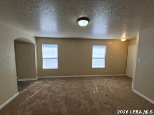 Photo - 826 Absolon Farm