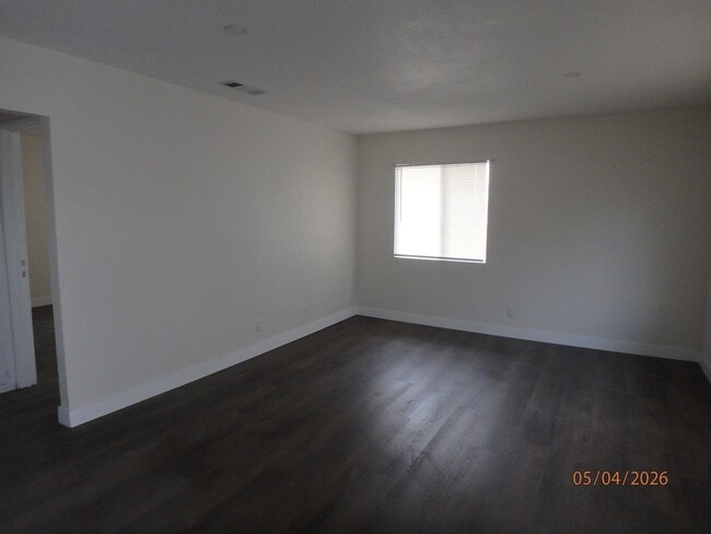 Photo - 446 N Elk St Unidad D