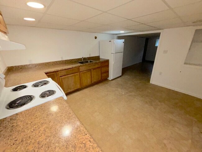 156 Dupont Cir