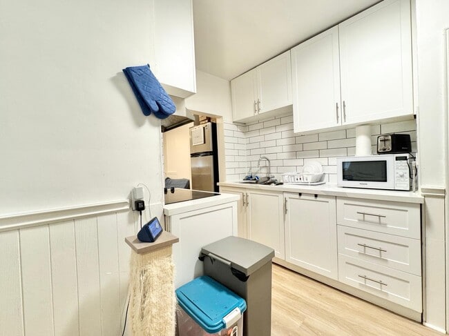 Photo - 252 Vine St Unit 2