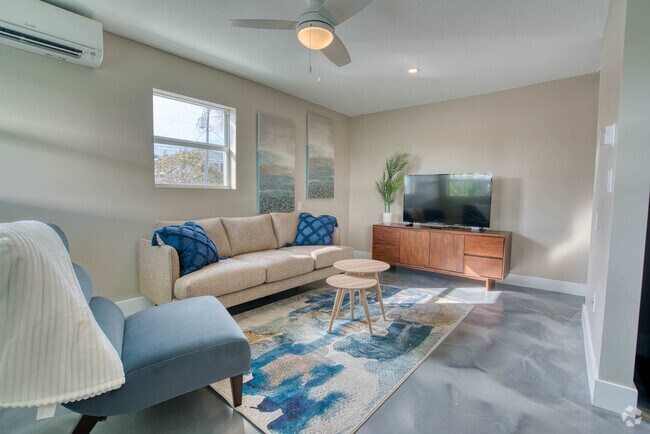 Building Photo - 126 Mango St Unit FL1-ID1226361P Rental