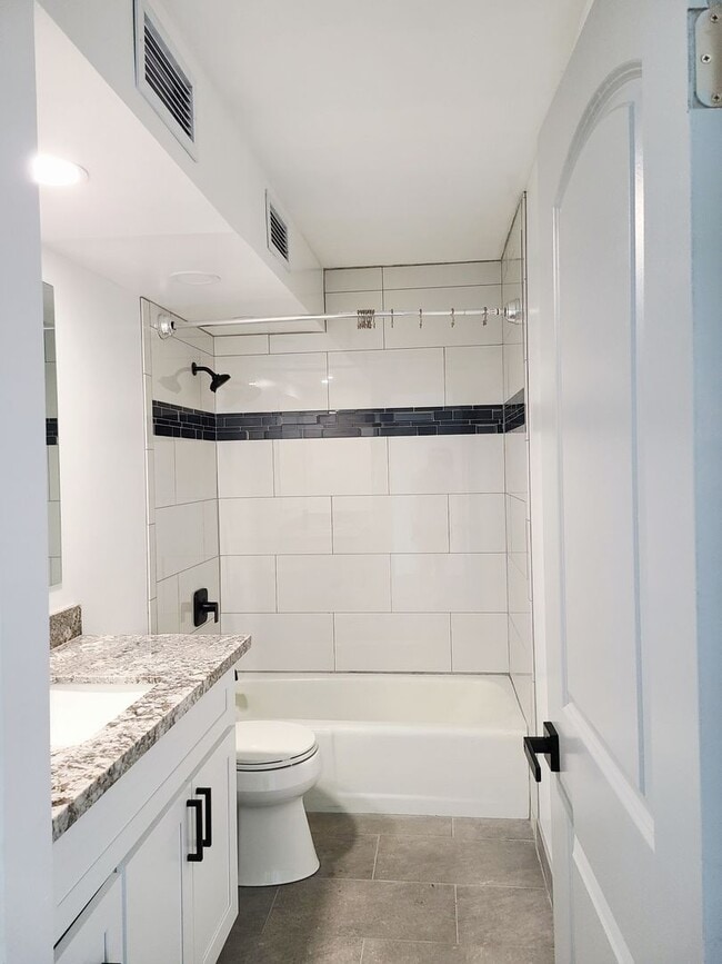 Photo - KAHANA MANOR 1BD 1 BA OCEAN VIEW AVAILABLE... Unit 513