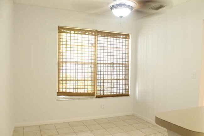 Photo - 1522 Ocean Dunes Cir