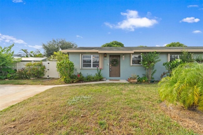 Photo - 1912 SW 97th Terrace