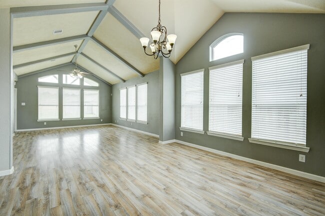 Photo - 122 Bright Brook Ln