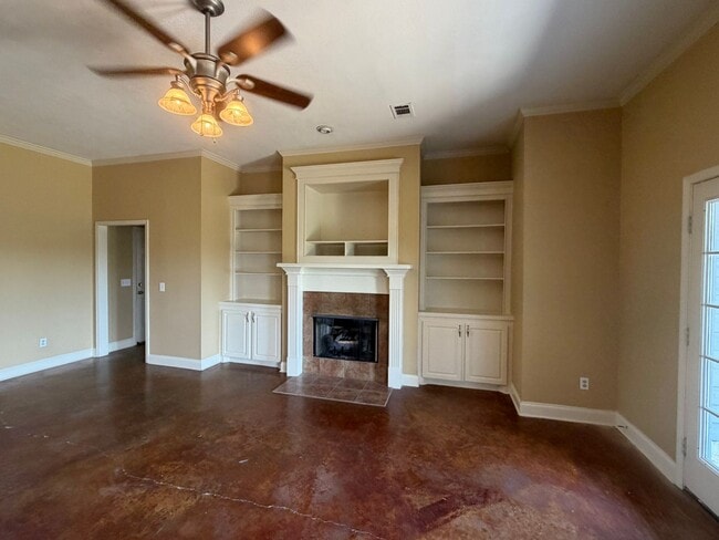 Photo - 138 Palin Drive
