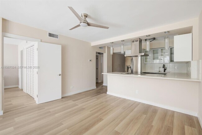 Photo - 3660 NE 166th St Unit 104