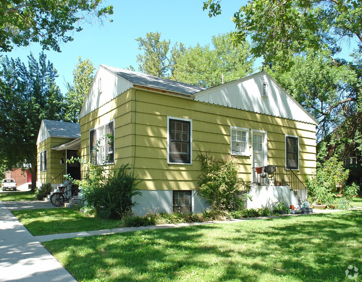 Photo - 1000-1004 W Ofarrell St