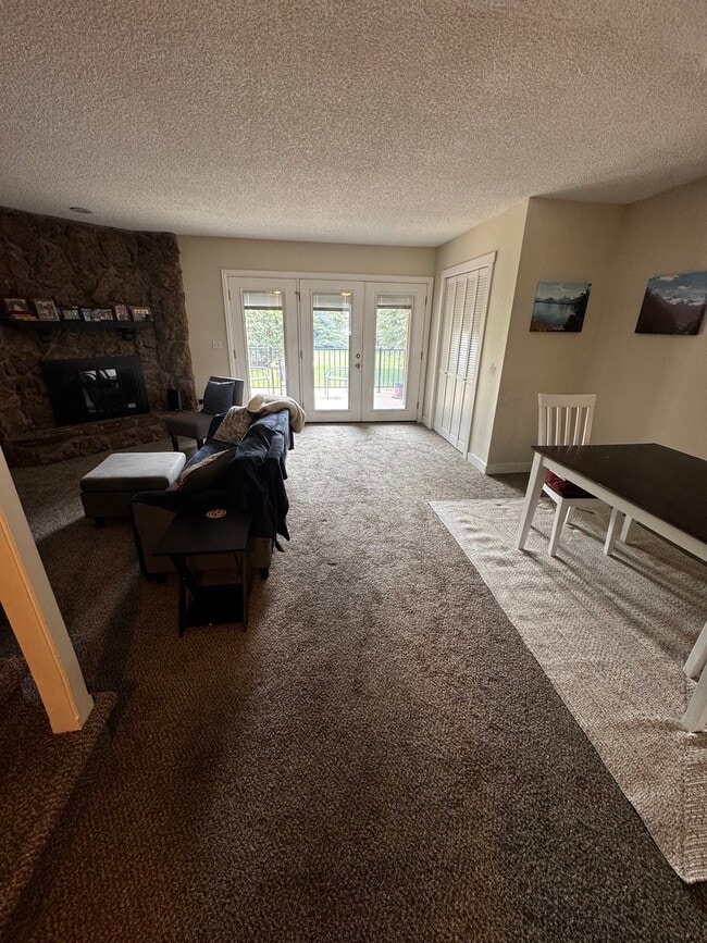 Photo - 1404 Adriel Dr