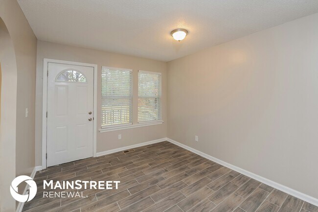 Photo - 3090 Crest Ridge Cir SW