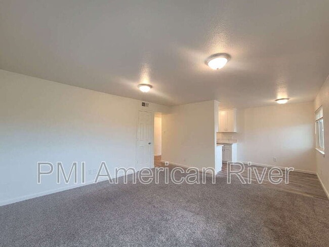 Photo - 7145 Bacchini Ave