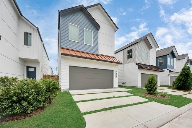 Photo - 4407 Abaco Ln