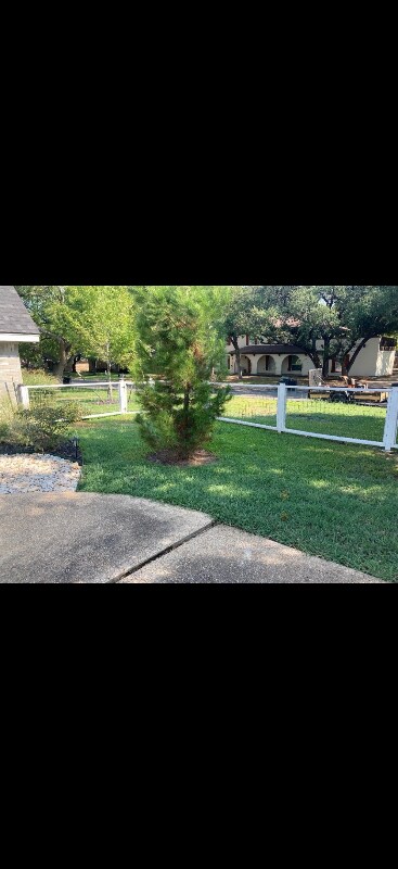 Photo - 1506 Oak Hollow Dr