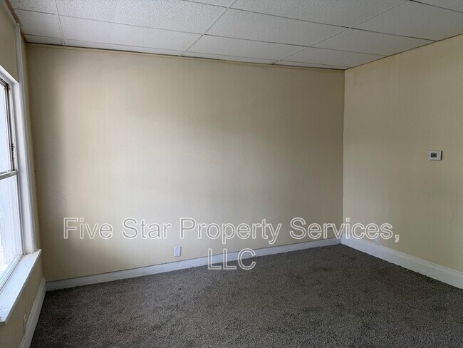 Photo - 1933 S 2nd St