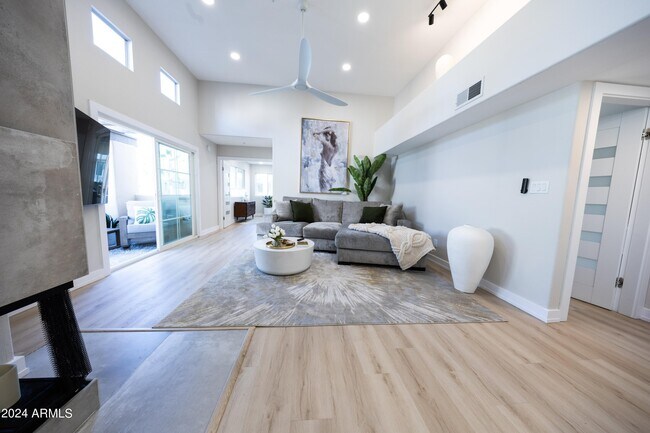 Photo - 11333 N 92nd St Unit 2037
