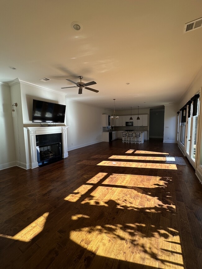 Photo - 170 Mulberry Ln