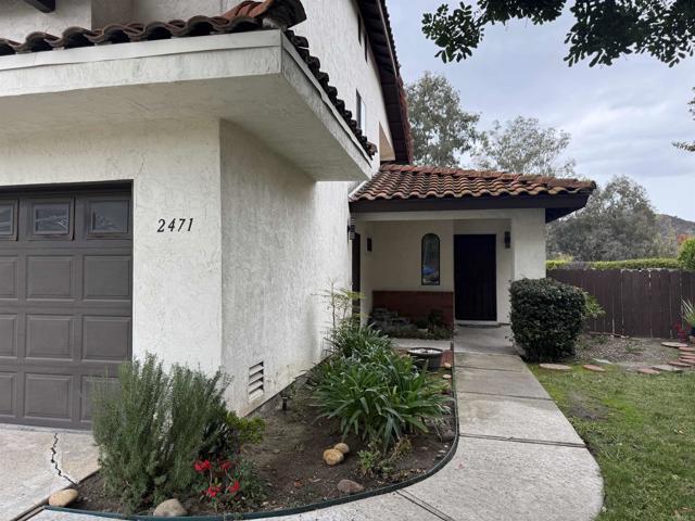 Photo - 2471 Nielsen St