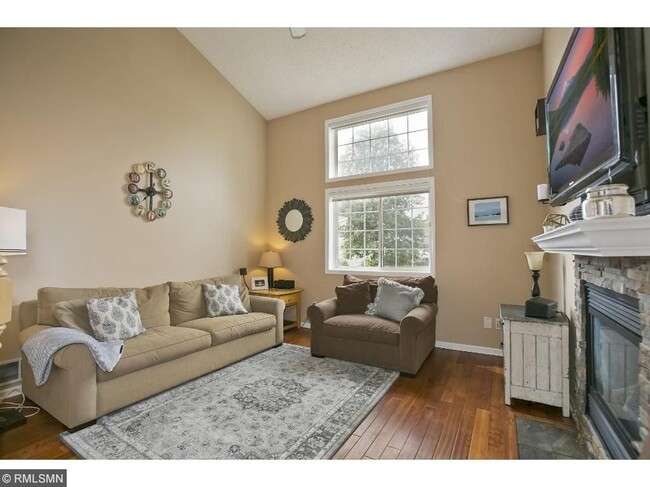 Photo - 17647 Hackberry Ct