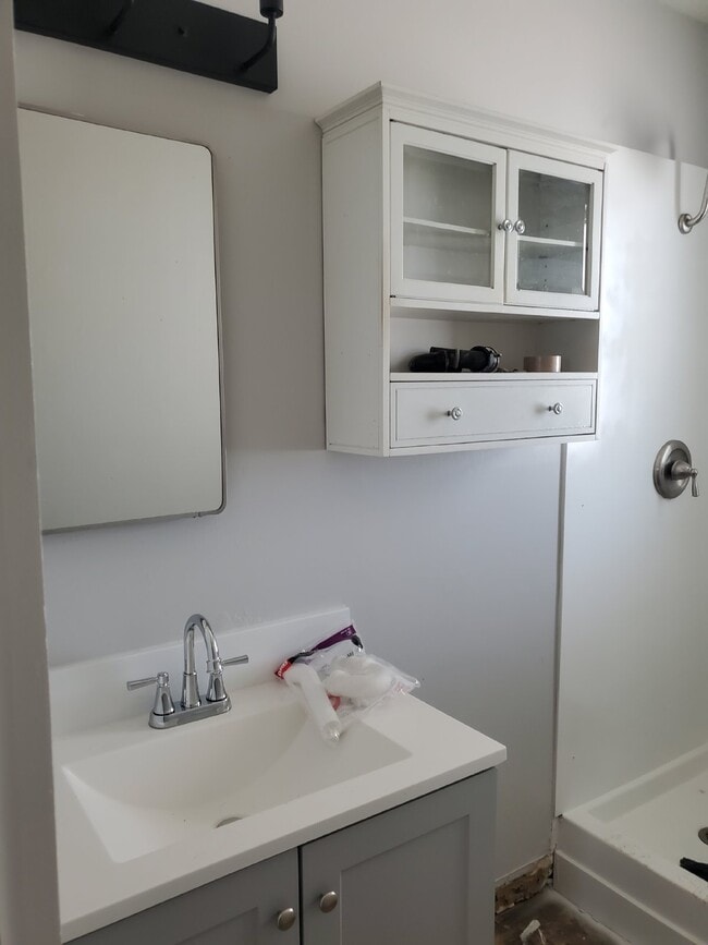 Photo - Move In Ready: Charming 3-Bed, 2-Bath Home in Camelback East - Available October 1, 2024!