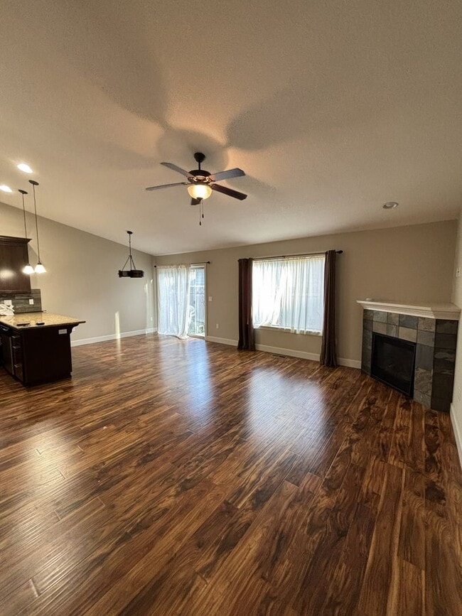 Photo - 3 Bedroom 2 Bathroom Home in Keizer!