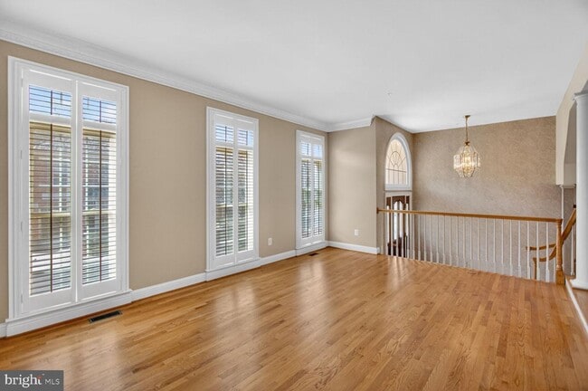Photo - 7907 Turncrest Dr