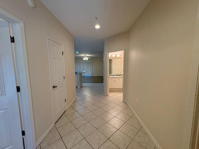 Photo - 406 Westlake Ct