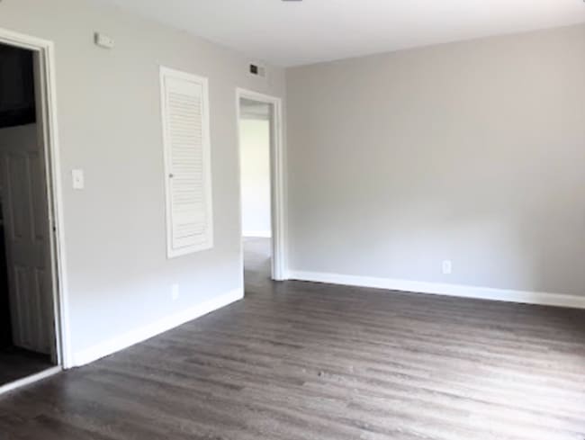 Photo - 7720 5th Ave S Unidad A