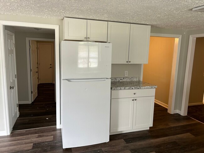 Photo - 210 Westbrook Rd