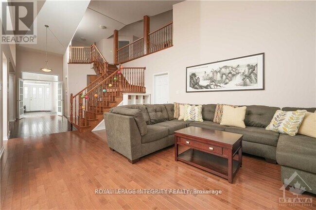 Photo - 404 Kilmarnock Way