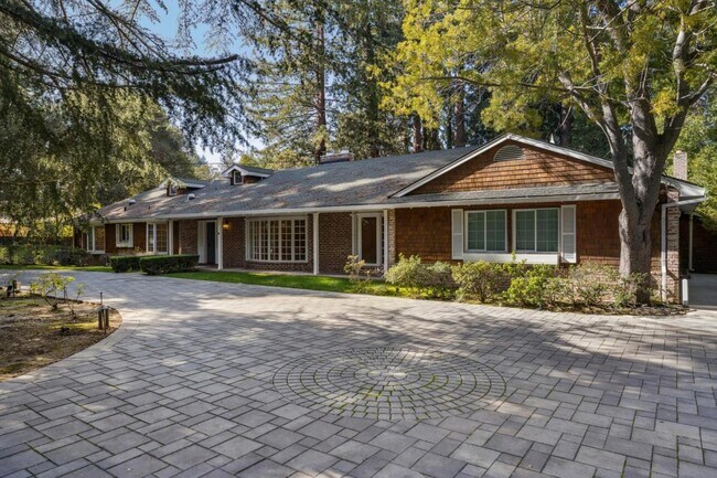 Photo - 216 Valparaiso Ave