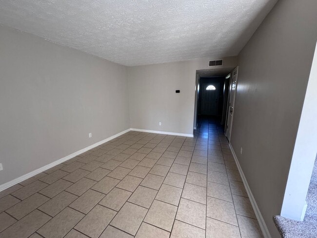 Photo - 107 Grogan Cir Unit 107 Grogan Circle  6