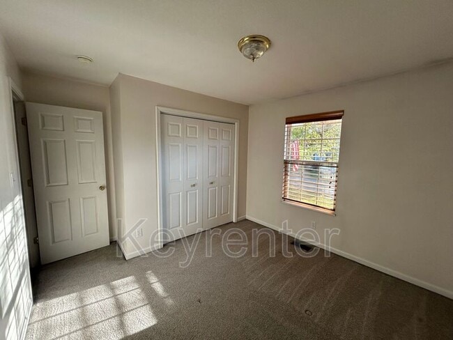 Photo - 4417 Fawnie Ln