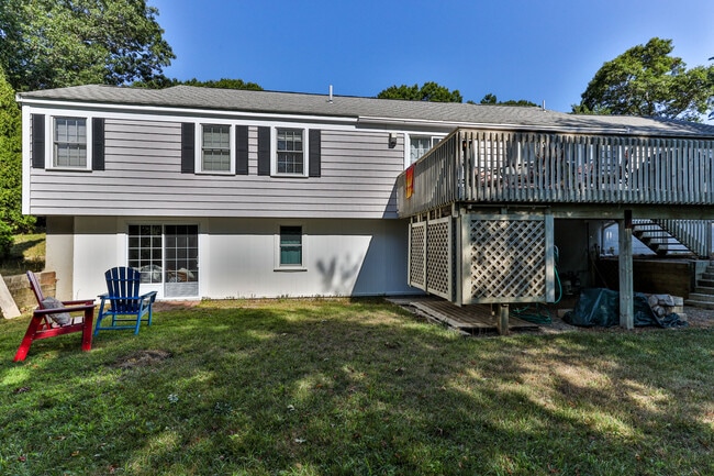 Photo - 25 Embassy St