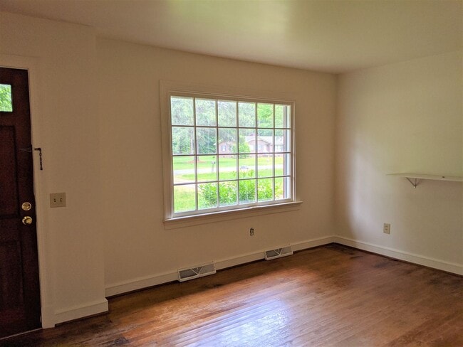 Photo - Rental House in Waverly, VA