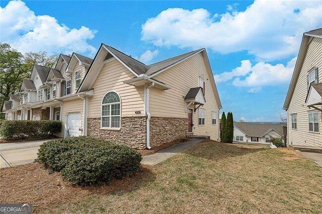 Photo - 374 Guibor Ct