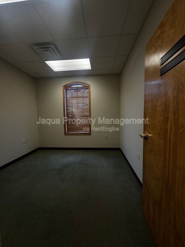 Photo - 4233 Red Arrow Hwy Unit B